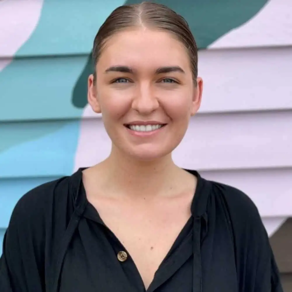 Samantha J - Therapy Pro